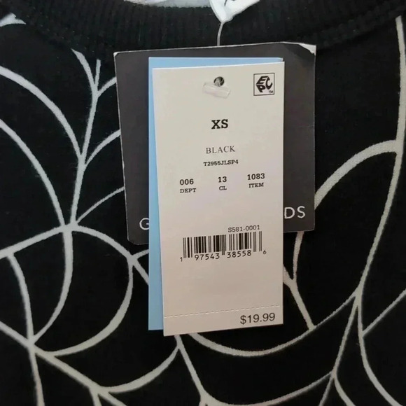 Grayson Thread Women's Spider Web Sweater - Picture 5 of 10